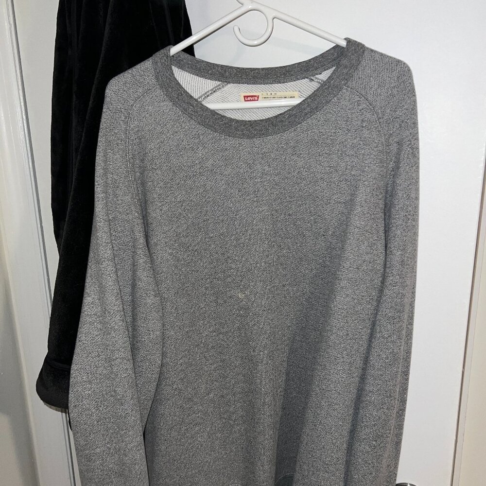 Levi’s Waffle-Knit Thermal Long-Sleeve Shirt